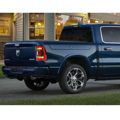Feux Arrière LED Dodge Ram 1500 2009-2018 - installé sur véhicule - Becquet Voiture