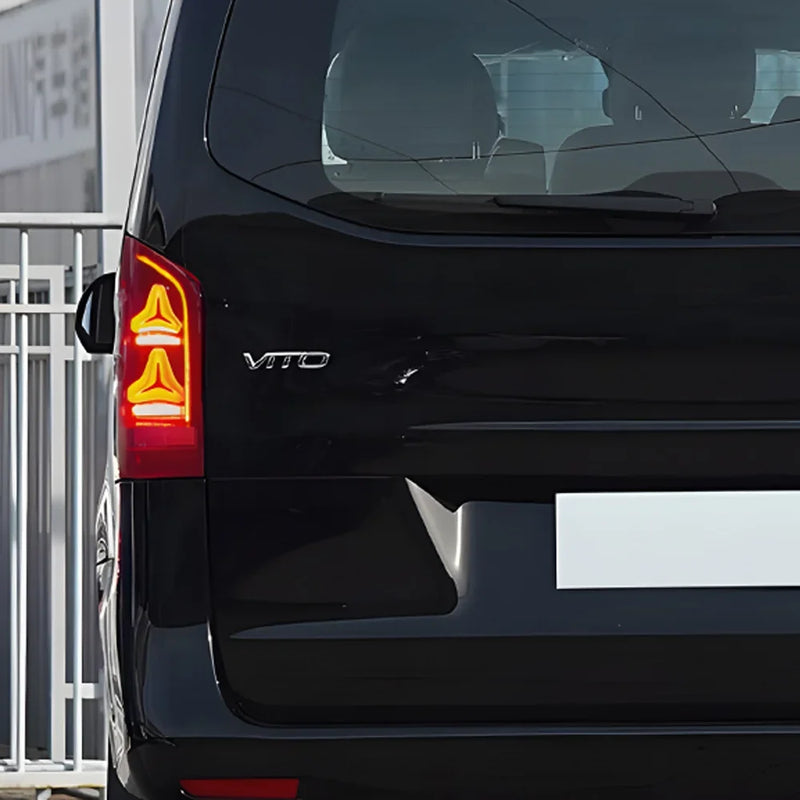 Feux Arrière LED Dynamiques Mercedes Vito W447 2016-2024 - installé sur véhicule - Becquet Voiture