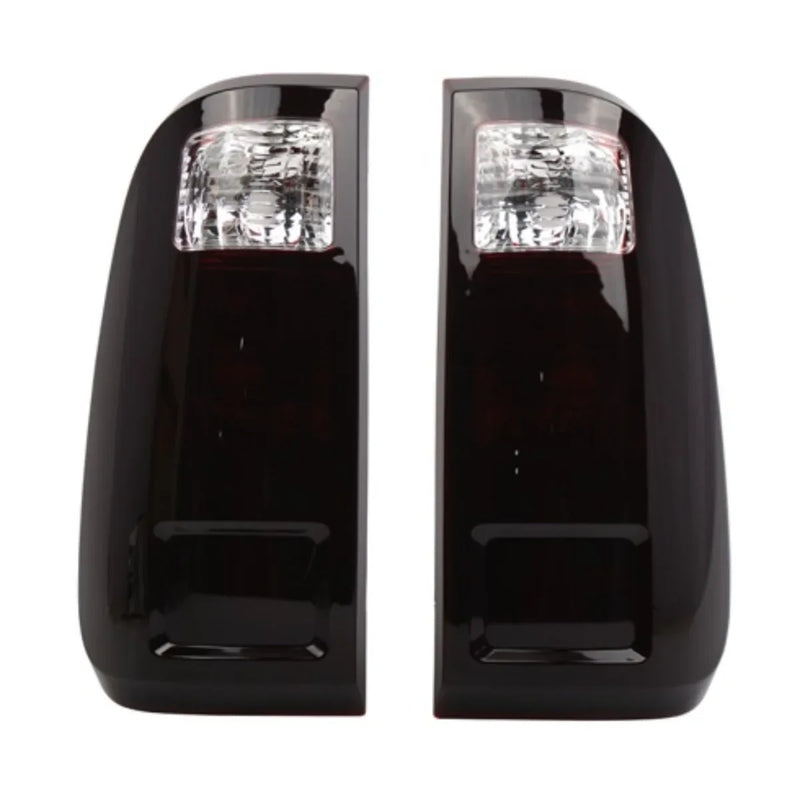 Feux Arrière LED Ford F-250 F-350 F-450 F-550 2008-2016 - packshot studio - Becquet Voiture