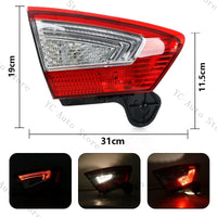Feux Arrière LED Ford Mondeo 2011-2012 - vue de trois-quarts - Becquet Voiture