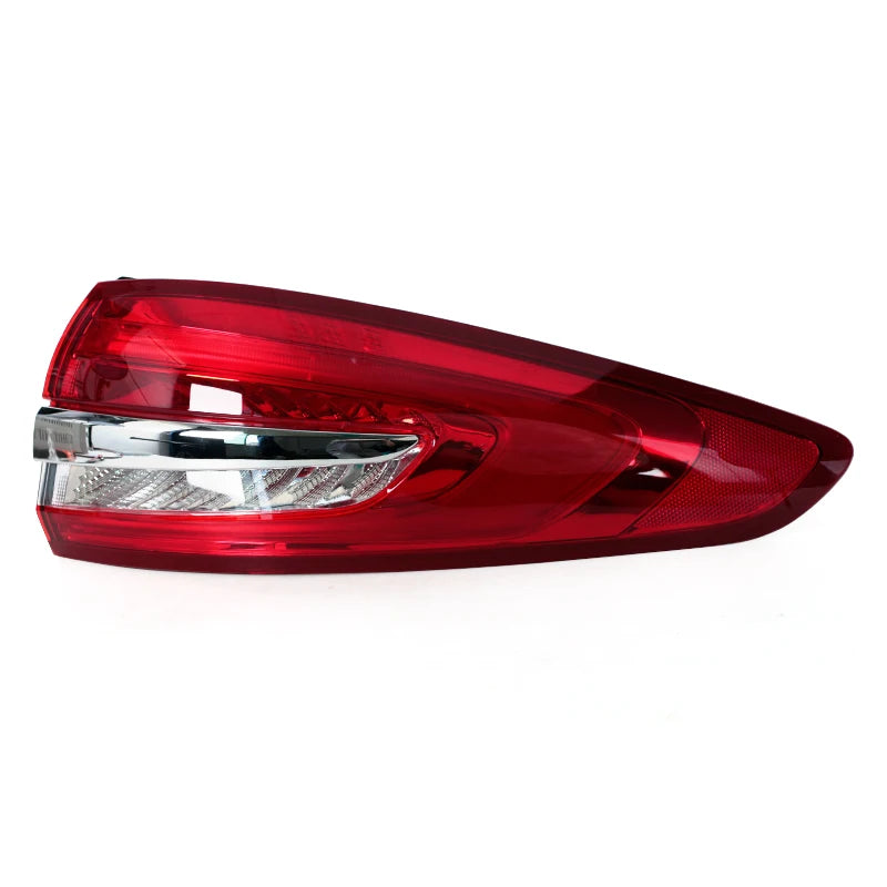 Feux Arrière LED Ford Mondeo 2017-2019 Stop Clignotant EU - détail du montage - Becquet Voiture