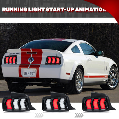 Feux Arrière LED Ford Mustang GT 2005-2009 - vue de trois-quarts - Becquet Voiture