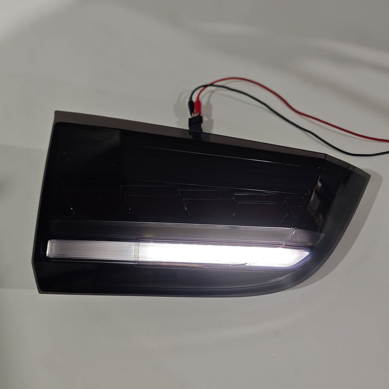 LED-Rückleuchten Links Rechts BMW X5 F15 2014-2018 Schwarz - Draufsicht - Becquet Voiture