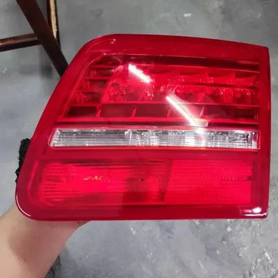 Feux Arrière LED Intérieurs Audi A8 D3 Clignotant Recul - vue arrière - Becquet Voiture