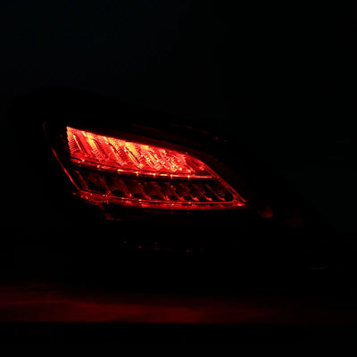 Feux Arrière LED Mercedes Classe C W205 2015-2020 Dynamique - packshot studio - Becquet Voiture
