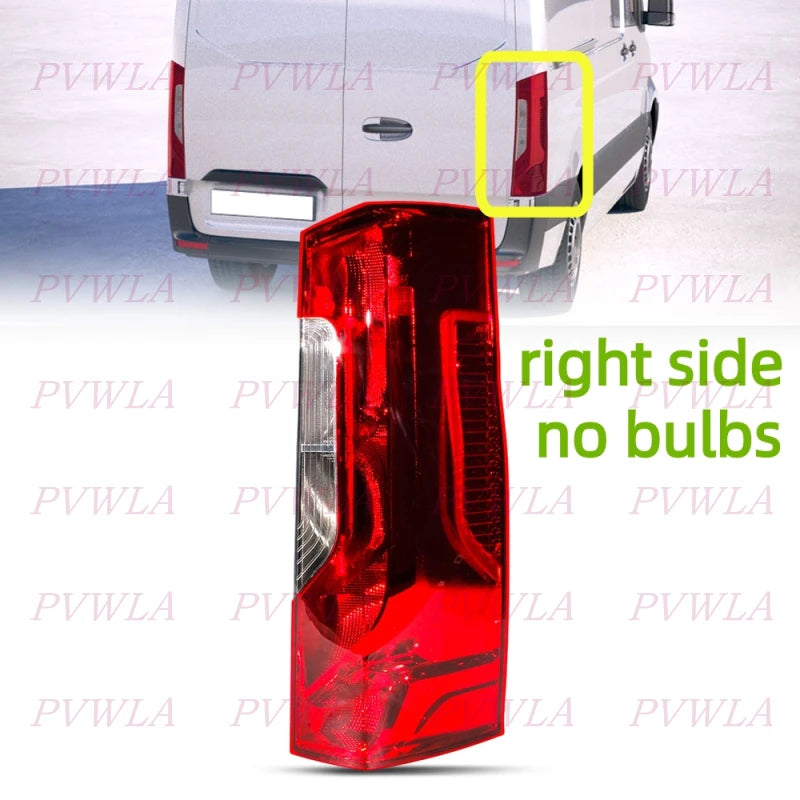 Feux Arrière LED Mercedes Sprinter W907 W910 2019-2024 - vue rapprochée - Becquet Voiture