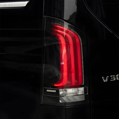 Feux Arrière LED Mercedes Vito W447 2016-2024 Dynamique - packshot studio - Becquet Voiture