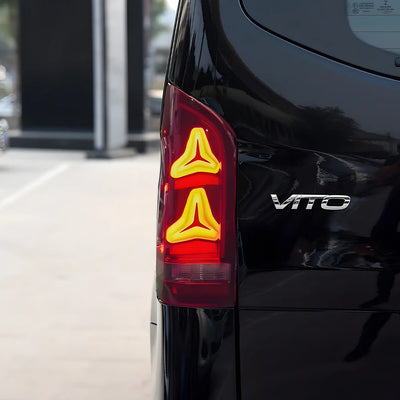Feux Arrière LED Mercedes Vito W447 Style Classe E - installé sur véhicule - Becquet Voiture