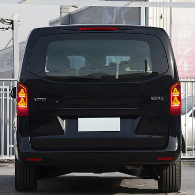 Feux Arrière LED Mercedes Vito W447 Style Classe E - vue arrière - Becquet Voiture