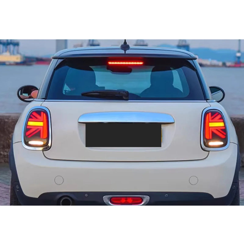 Feux Arrière LED Mini Cooper F55 F56 F57 2014-2023 (réf. 2) - vue de trois-quarts - Becquet Voiture