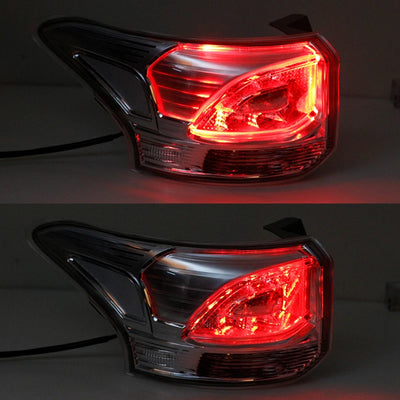Feux Arrière LED Mitsubishi Outlander 2014-2015 - packshot studio - Becquet Voiture