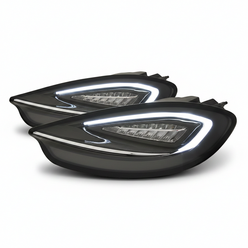 Feux Arrière LED Porsche 981 Boxster Cayman - vue de trois-quarts - Becquet Voiture