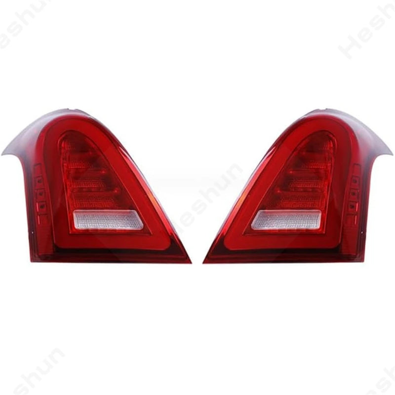 Feux Arrière LED Suzuki Swift 2006-2016 Look Sportif Paire - vue rapprochée - Becquet Voiture