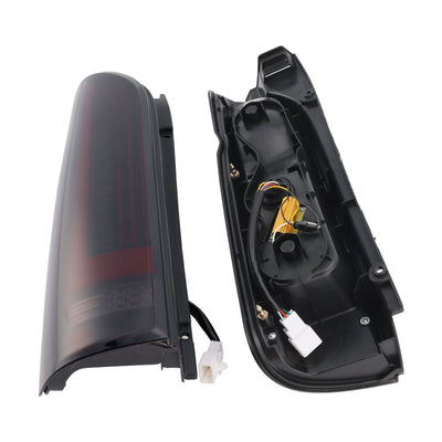 Feux Arrière LED Toyota Hiace 2005-2018 Paire - vue de trois-quarts - Becquet Voiture