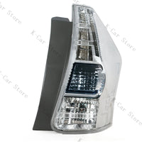 Feux Arrière LED Toyota Prius Alpha 2012-2014 - détail du montage - Becquet Voiture