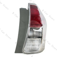 Feux Arrière LED Toyota Prius V 2015-2018 - détail du montage - Becquet Voiture