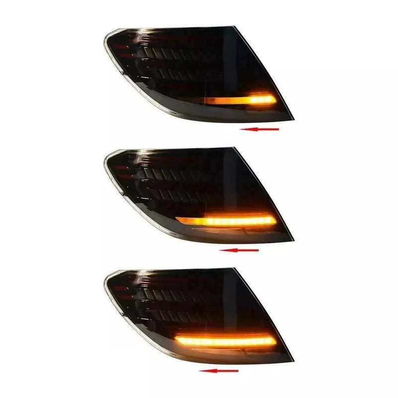 Feux Arrière Mercedes Classe C W204 C250 C300 2007-2014 - installé sur véhicule - Becquet Voiture