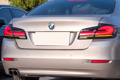 Feux Arrières OLED Look LCI G30 BMW Série 5 F10 - vue arrière - Becquet Voiture