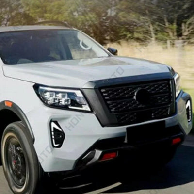 Feux de Jour DRL Nissan Navara NP300 2020-2023 - vue arrière - Becquet Voiture