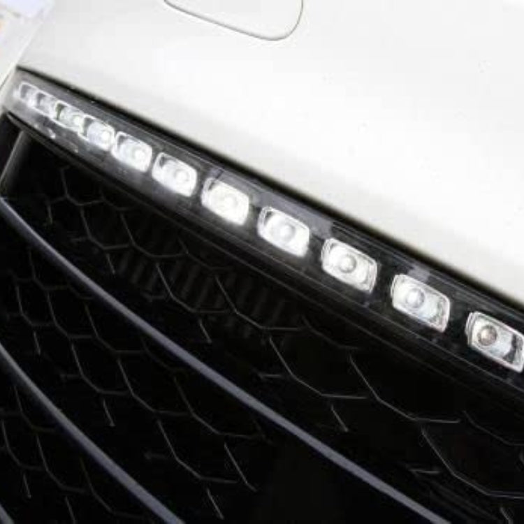 Feux de Jour LED Clignotant Dynamique Audi Q7 4L 2006-2015 - vue de trois-quarts - Becquet Voiture