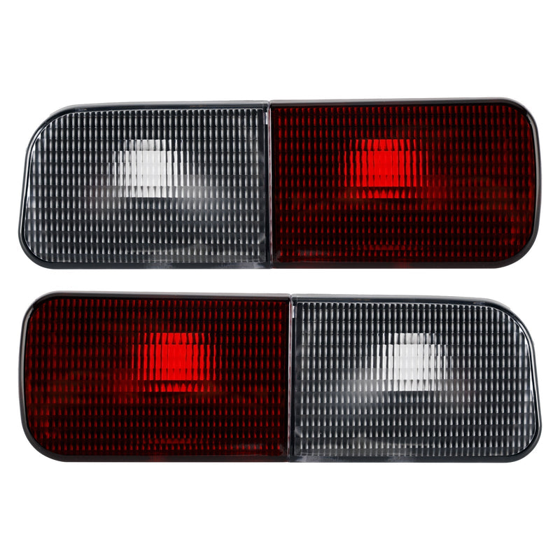 Feux Recul Antibrouillard Arrière Gauche Droit Land Rover Discovery 2 2003-2004 - vue de face - Becquet Voiture