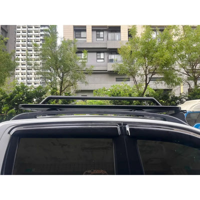 Galerie de Toit Aluminium Toyota Fortuner 2016-2023 - installé sur véhicule - Becquet Voiture