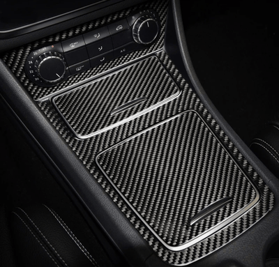 Garniture console centrale carbone Mercedes Classe A W176 - vue de profil - Becquet Voiture