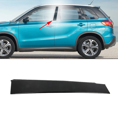 Garnitures de Pied de Porte Suzuki Vitara 2016-2020 - vue de trois-quarts 2 - Becquet Voiture