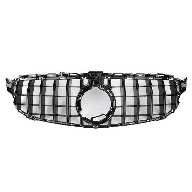 Grille Avant Mercedes W205 Style GTR Caméra Noir Chromé 2019 - en situation - Becquet Voiture