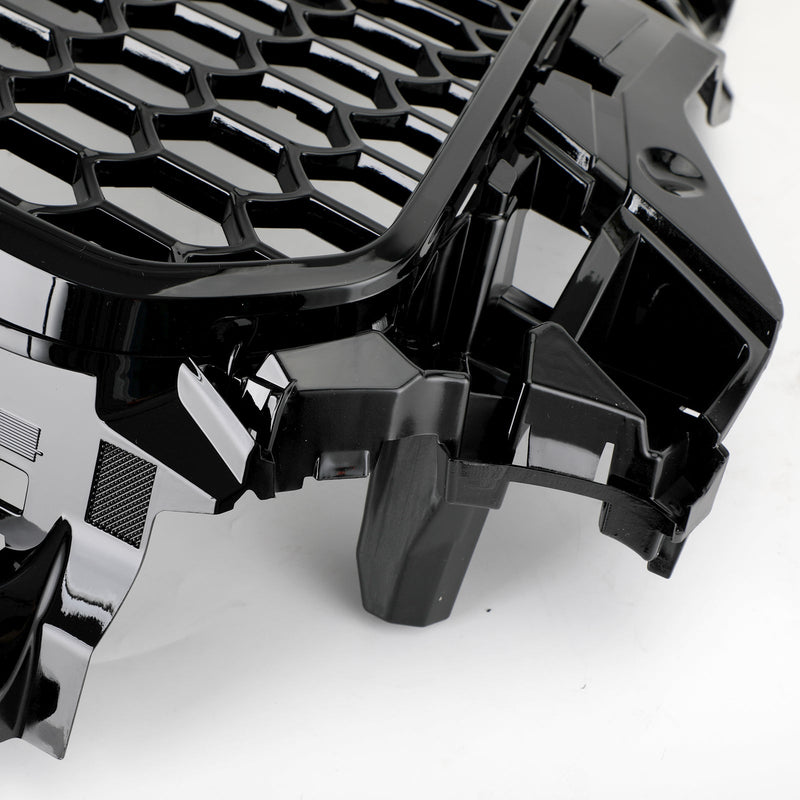 Grille Avant Nid d'Abeille Style RS3 Noir Brillant Audi A3 S3 2013-2016 - packshot studio 2 - Becquet Voiture