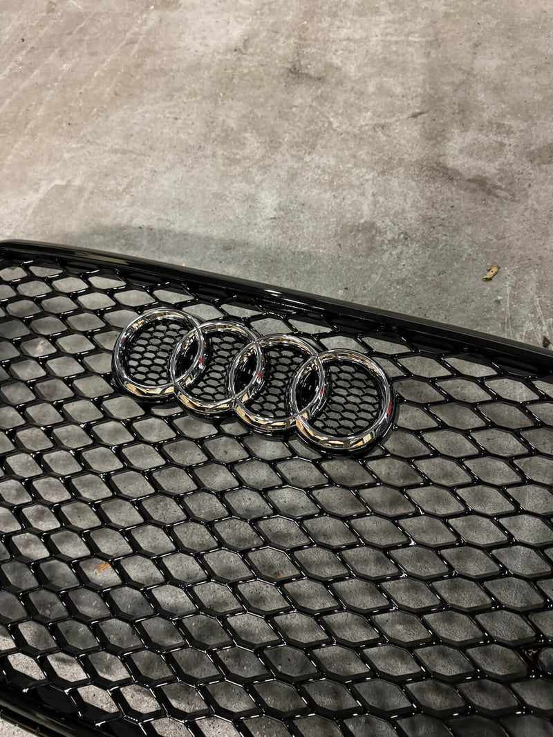 Gloss Black RSQ3-Style Grille for 2011–2015 Audi Q3 - rear view - Becquet Voiture