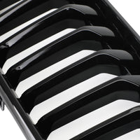 Grille Calandre Pare-Chocs Avant Noir Brillant BMW X2 F39 2018-2021 - détail du montage - Becquet Voiture