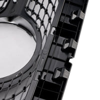 Diamantgrill Mercedes-Benz C-Klasse W117 2013-2019 - am Fahrzeug montiert - Becquet Voiture
