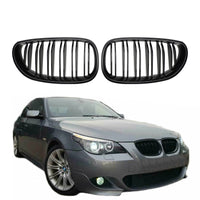Grille Pare-Chocs Avant BMW E60 E61 Noir Brillant 2004-2009 - vue de trois-quarts - Becquet Voiture