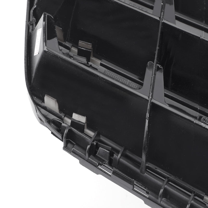 Grille Pare-Chocs Noir Mercedes Classe C W204 2008-2014 - en situation - Becquet Voiture