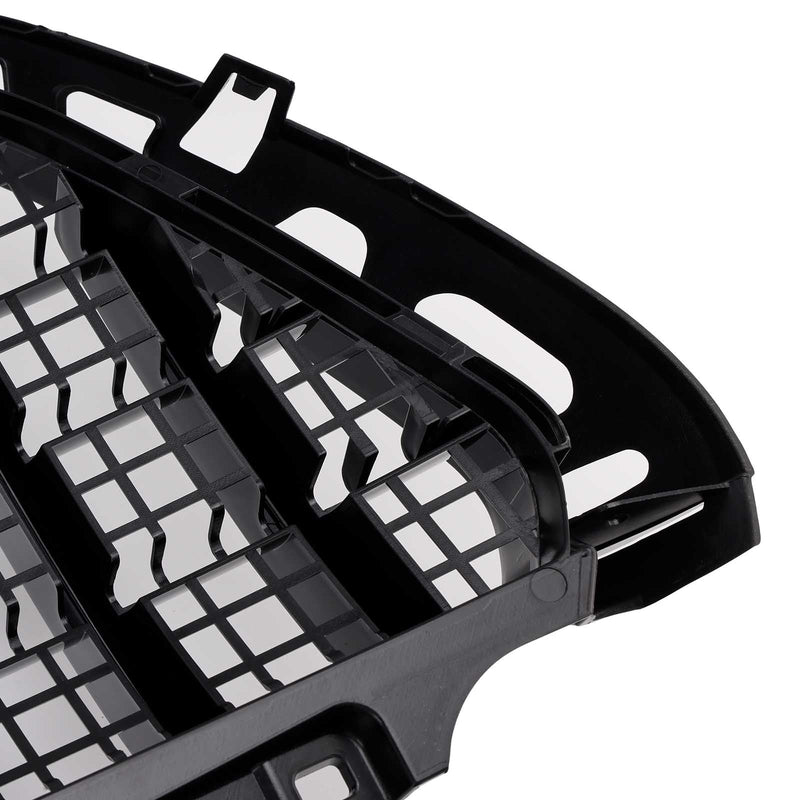 Grille Pare-Chocs Style GTR Mercedes Sprinter W907 W910 2018-2023 - détail du montage - Becquet Voiture