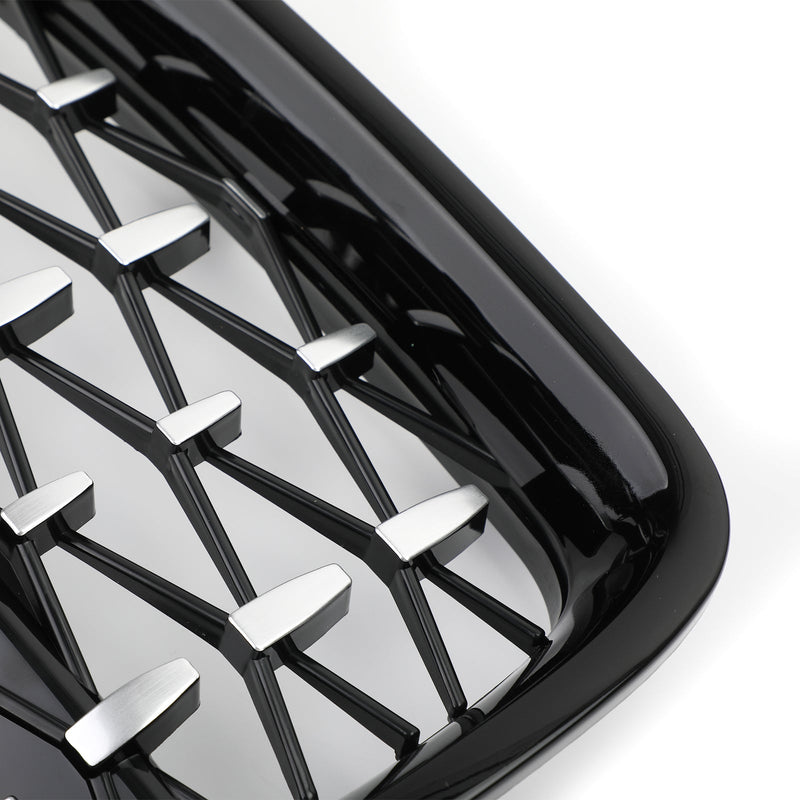 Grilles Calandre Diamantées BMW F30 Gloss Black 2012-2016 - en situation 3 - Becquet Voiture