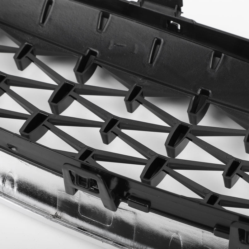 Grilles Calandre Diamantées BMW F30 Gloss Black 2012-2016 - vue de face 3 - Becquet Voiture