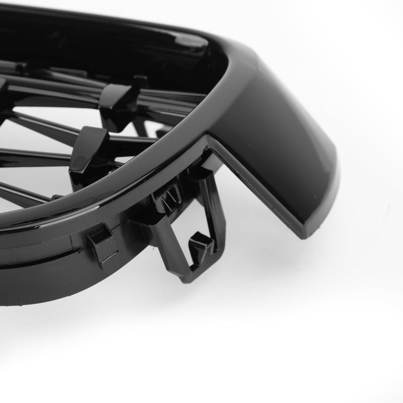 Grilles Calandre Diamantées BMW F30 Gloss Black 2012-2016 - vue rapprochée - Becquet Voiture