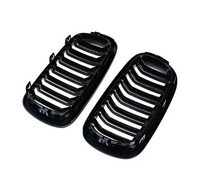 Grilles Calandre Noir Brillant Type X6M BMW X6 F16 - détail du montage - Becquet Voiture