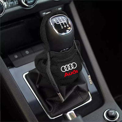 Housse Hoodie Pommeau Vitesse Audi S-line - vue de face - Becquet Voiture