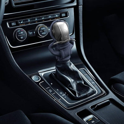 Housse Hoodie Pommeau Vitesse VW R-Line - vue de trois-quarts 2 - Becquet Voiture