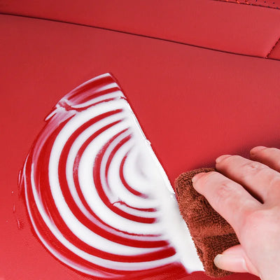Housses de Siège Sur-Mesure pour Mini Cooper – Cuir Premium Antidérapant - vue de trois-quarts - Becquet Voiture