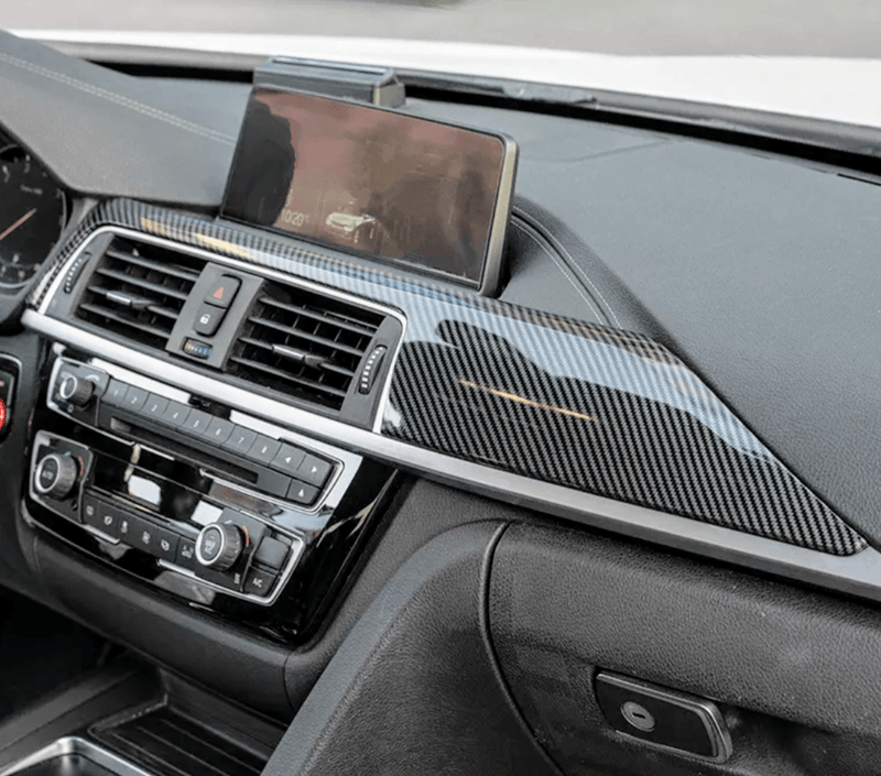 Carbon-Einsätze BMW 3er F30 - Rückansicht - Becquet Voiture