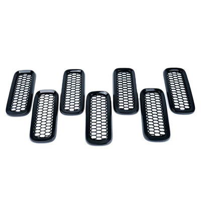 Inserts de Calandre Jeep Renegade 2015-2017 (7 Pièces) - vue rapprochée - Becquet Voiture