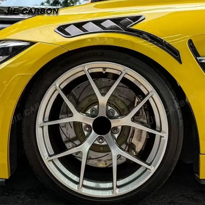 Jupes Latérales Carbone BMW M3 F80 M4 F82 - vue de profil - Becquet Voiture