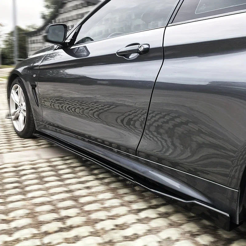 Seitenschweller VW Golf MK6 MK7 GTI R - am Fahrzeug montiert - Becquet Voiture