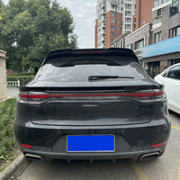 Kit Becquet Porsche Macan 2019-2023 ABS Carbone 3 Pièces - vue de profil - Becquet Voiture
