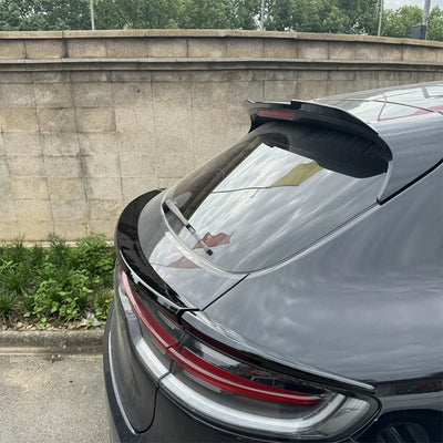 Kit Becquet Porsche Macan 2019-2023 ABS Carbone 3 Pièces - vue de trois-quarts - Becquet Voiture