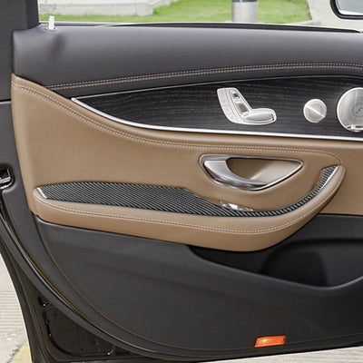 Kit Fibre Carbone Intérieur Mercedes Classe E W213 - vue de trois-quarts - Becquet Voiture